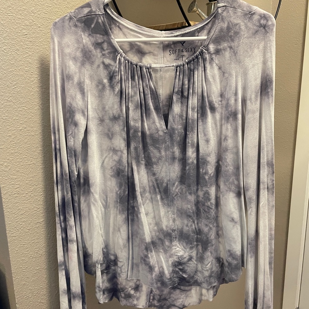 American Eagle long sleeve
